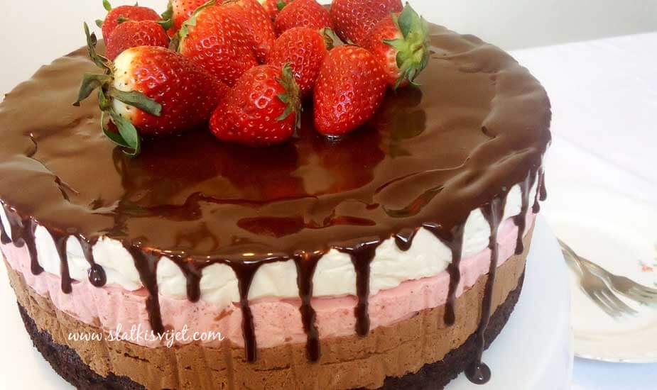 Image for: Čokoladna mousse torta s jagodama