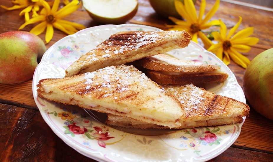 Image for: Tost s jabukama i cimetom