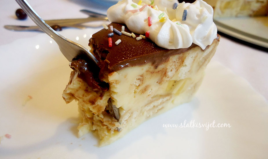 Banana keks torta bez pečenja