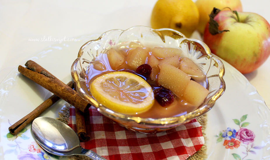 Image for: Bakin kompot s jabukama