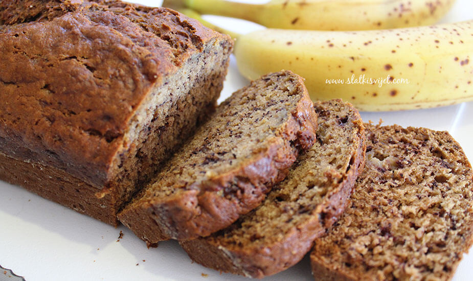 Banana kruh s raženim brašnom