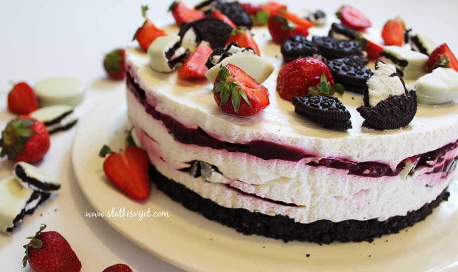 Image for: Oreo torta sa šumskim voćem