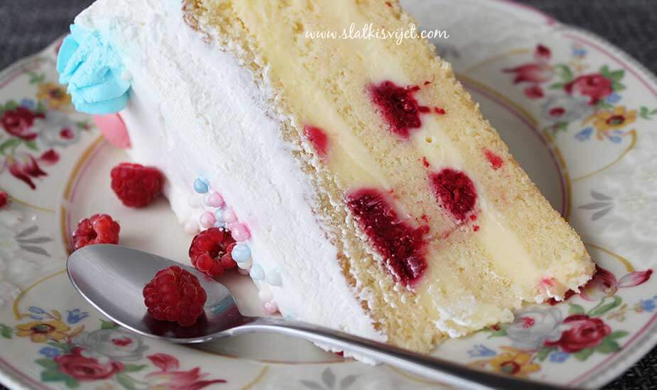 lagana ljetna torta s malinama pudingom i mascarpone sirom