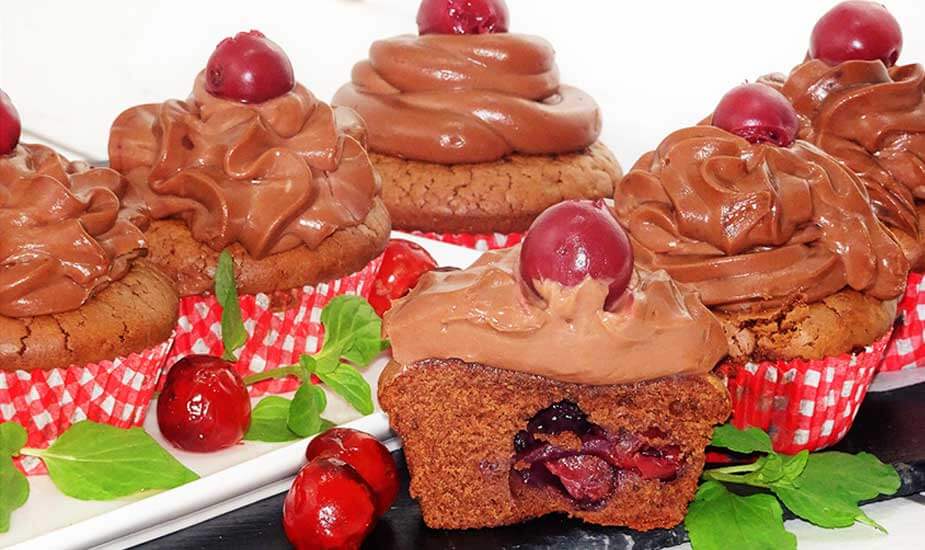 Image for: Čokoladni cupcakes s Nutellom i višnjama