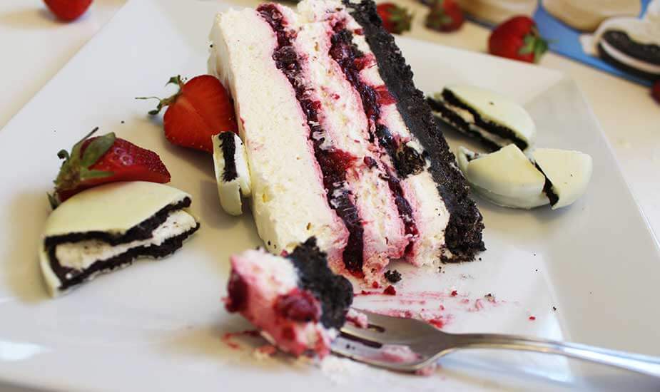 mascarpone oreo torta sa sumskim vocem bez pecenja recept ljetni kolaci koji se ne peku