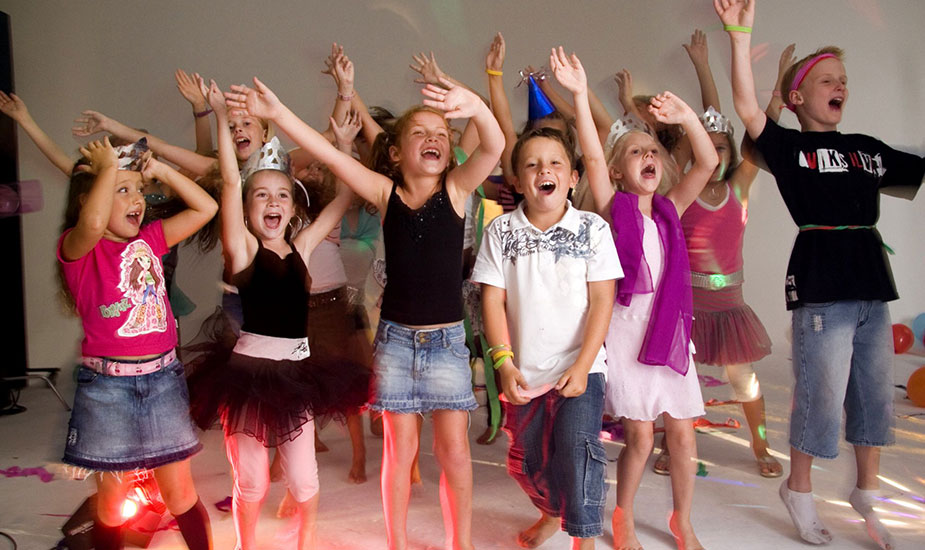 Image for: Tematski dječji rođendan: Karaoke party