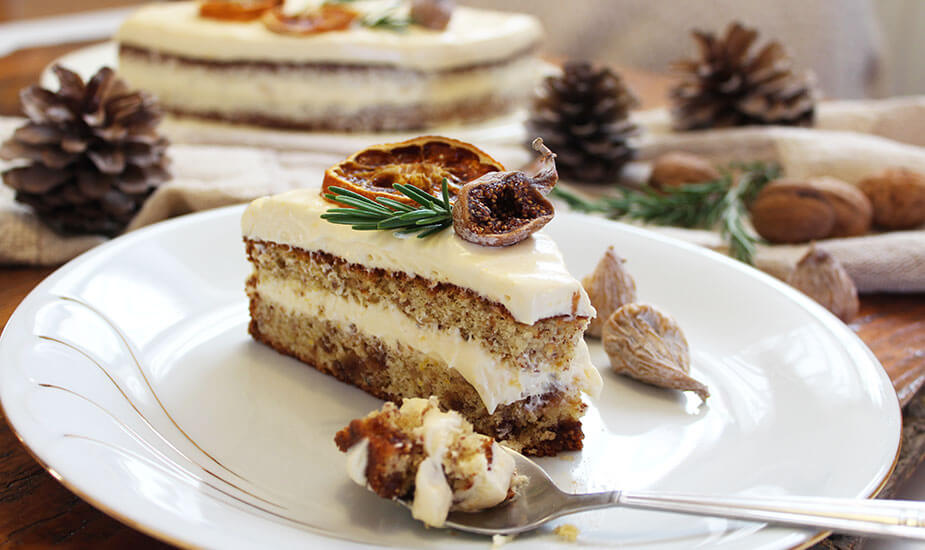 Image for: Torta s narančom, prženim bademima i suhim smokvama