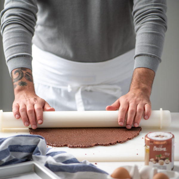 plasticni valjak za fondant tijesto